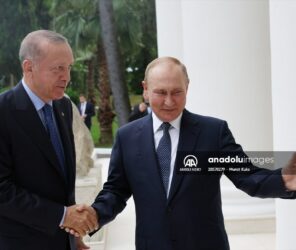 土耳其與俄國靠近西方憂喜參半 八月上半新聞整理